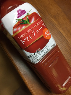 「トップバリュ 14個分の完熟トマトを使用したトマトジュース 食塩不使用 ペット900g」のクチコミ画像 by レビュアーさん