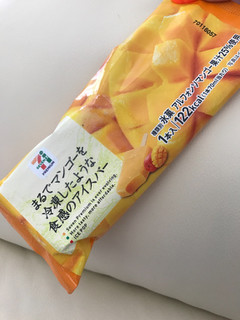 「セブンプレミアム まるでマンゴーを冷凍したような食感のアイスバー 袋70ml」のクチコミ画像 by SweetSilさん