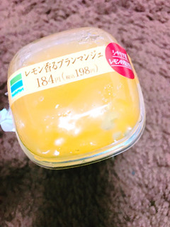 「ファミリーマート レモン香るブランマンジェ」のクチコミ画像 by acchan.さん