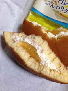 「モンテール 小さな洋菓子店 瀬戸内レモンのふんわりケーキ 袋1個」のクチコミ画像 by ポロリさん
