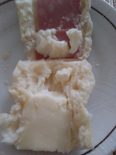 「ミニストップ MINISTOP CAFE ハムとチーズのパン カマンベール風味」のクチコミ画像 by レビュアーさん