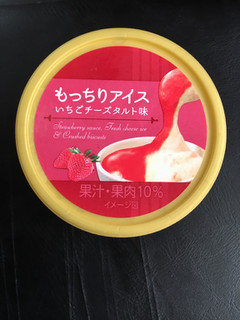 「森永 もっちりアイス いちごチーズタルト味 カップ1個」のクチコミ画像 by かおるうさん