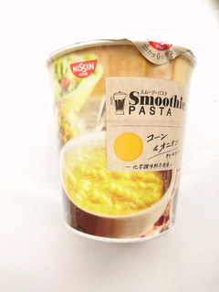 「日清 Smoothie PASTA コーン＆オニオン カップ35g」のクチコミ画像 by いちごみるうさん