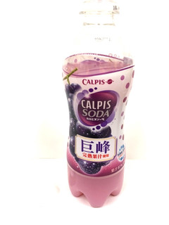 「カルピス カルピスソーダ 巨峰 ペット500ml」のクチコミ画像 by レビュアーさん