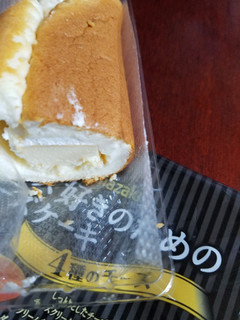「ヤマザキ チーズ好きのためのチーズケーキ 4種のチーズ 袋1個」のクチコミ画像 by レビュアーさん