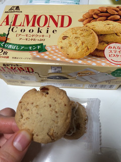 「森永製菓 アーモンドクッキー 箱2枚×6」のクチコミ画像 by m a iさん