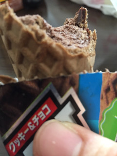「グリコ ジャイアントコーン クッキー＆チョコ 140ml」のクチコミ画像 by kina子いもさん