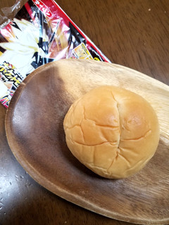 「第一パン ポケットモンスター ウルトラサン ハンバーグパン 袋1個」のクチコミ画像 by みゅー14さん