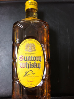 「サントリー ウイスキー 角瓶 瓶700ml」のクチコミ画像 by ジィロンさん