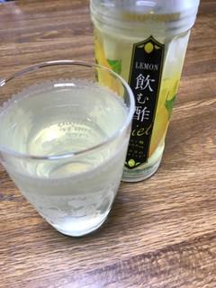 「ポッカサッポロ LEMON 飲む酢ダイエット ペット350ml」のクチコミ画像 by ポロリさん