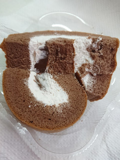 「モンテール 小さな洋菓子店 シルクロール ショコラ 袋1個」のクチコミ画像 by SANAさん