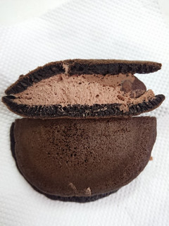 「セブン-イレブン もっちりチョコパンケーキどら」のクチコミ画像 by SANAさん