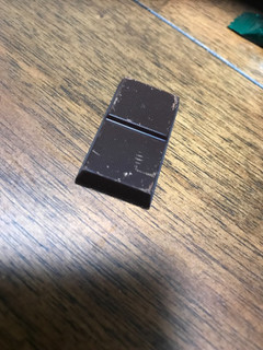 「明治 チョコレート効果 カカオ72％ 箱26枚」のクチコミ画像 by あっちゅんちゃんさん