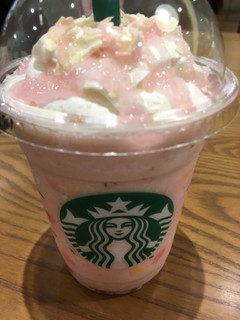 「スターバックス さくら ストロベリー ピンク もち フラペチーノ」のクチコミ画像 by なでしこ5296さん