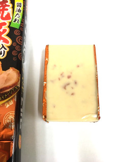 「ロルフ 大人のベビーチーズ 焼豚入り 袋4個」のクチコミ画像 by レビュアーさん