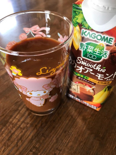 「カゴメ 野菜生活100 Smoothie カカオアーモンドMix ボトル330ml」のクチコミ画像 by ポロリさん