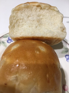 「セブン-イレブン もちっと食感玄米＆もち大麦入りパン」のクチコミ画像 by まるちゃーんさん