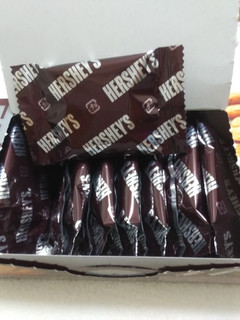 「ロッテ HERSHEY’S チョコチップクッキー 箱11枚」のクチコミ画像 by レビュアーさん