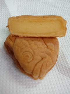「多田製菓（大阪） もっちりたい焼き クリーム 袋1個」のクチコミ画像 by SANAさん