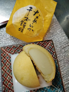 「シャトレーゼ なめらかチーズ饅頭 1個」のクチコミ画像 by minorinりん さん