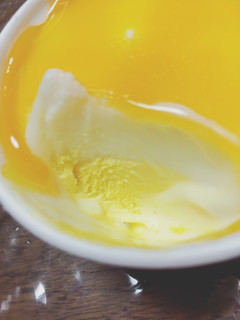 「ハーゲンダッツ ミニカップ マンゴープリン ココナッツミルク仕立て カップ99ml」のクチコミ画像 by ゆにょちゃぬさん