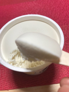 「小島屋乳業製菓 謹製 なめらかごまアイス 白 カップ1個」のクチコミ画像 by レビュアーさん