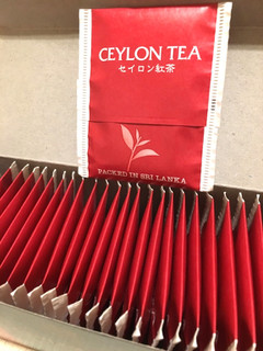 「神戸物産 セイロン紅茶 CEYLON TEA 箱2.2g×25」のクチコミ画像 by ふわのんさん