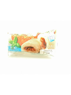 「第一パン 蒸し鶏のバジルトマト 袋1個」のクチコミ画像 by いちごみるうさん