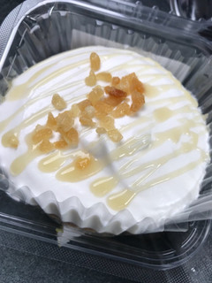 「ローソン ココナッツミルククリームのパンケーキ」のクチコミ画像 by あっちゅんちゃんさん