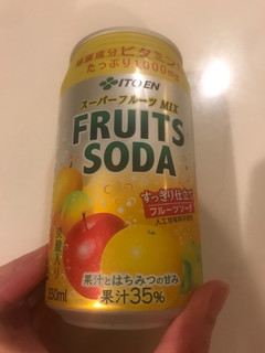 「伊藤園 スーパーフルーツMIX フルーツソーダ 缶350ml」のクチコミ画像 by ちぴちぴさん