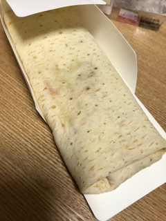 「セブン-イレブン ブリトー2種チーズのマルゲリータ」のクチコミ画像 by あっちゅんちゃんさん