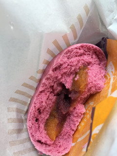「ローソン 紫芋と安納芋の2色まん」のクチコミ画像 by kina子いもさん
