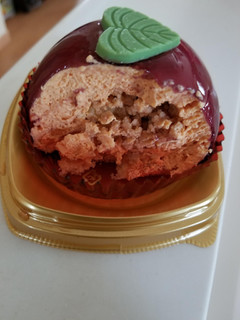「セブン-イレブン 安納芋のムースケーキクッキー＆芋ブリュレ」のクチコミ画像 by リぃさんさん
