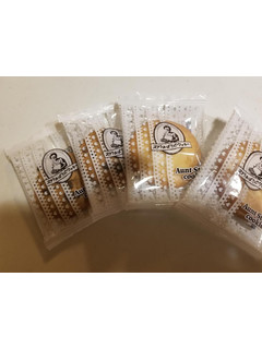 「森永製菓 ステラおばさんのチョコチップクッキー 箱4枚」のクチコミ画像 by リぃさんさん