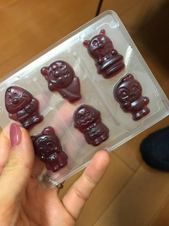 「不二家 アンパンマングミ ぶどう 袋6粒」のクチコミ画像 by あっちゅんちゃんさん
