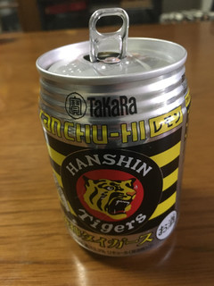 「タカラ can chu‐hi レモン 阪神タイガースデザイン缶 缶250ml」のクチコミ画像 by ビールが一番さん