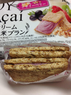 「アサヒ クリーム玄米ブラン 豆乳アサイーベリー 袋2枚×2」のクチコミ画像 by めーぐーさん