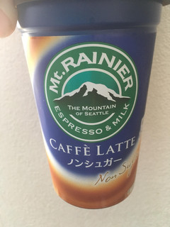 「マウントレーニア カフェラッテ ノンシュガー カップ240ml」のクチコミ画像 by カルーアさん