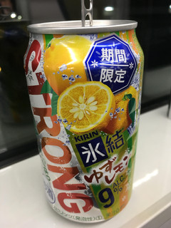 「KIRIN 氷結 ストロング ゆずレモン 缶350ml」のクチコミ画像 by ビールが一番さん