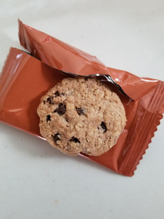 「エヌエス オーツ麦のクッキー チョコチップ 袋11枚」のクチコミ画像 by リぃさんさん