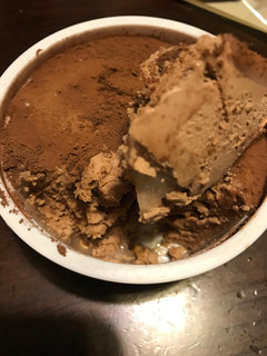 「セブン-イレブン マックス ブレナー チョコレートキャラメルMOCHIアイスクリーム 袋115ml」のクチコミ画像 by importさん