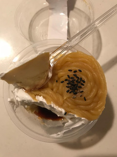 「モンテール 小さな洋菓子店 安納芋モンブランプリン カップ1個」のクチコミ画像 by ニャンソクさん