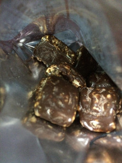 「森永製菓 おいしくモグモグたべるチョコ クランベリー 袋33g」のクチコミ画像 by SANAさん
