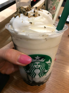 「スターバックス ゴマ ゴマ ゴマ フラペチーノ」のクチコミ画像 by あっちゅんちゃんさん