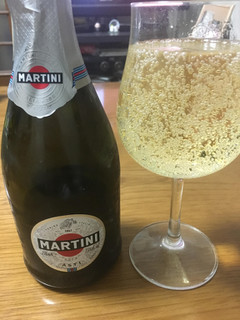 「バカルディ・マルティーニ マルティーニ アスティ・スプマンテ ハーフ 瓶375ml」のクチコミ画像 by ビールが一番さん