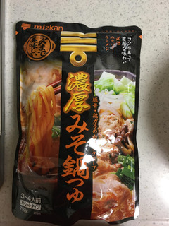 「ミツカン 〆まで美味しい 濃厚みそ鍋つゆ ストレート 袋750g」のクチコミ画像 by レビュアーさん