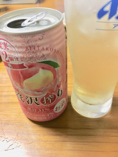 「アサヒ 贅沢搾り 桃 缶350ml」のクチコミ画像 by ビールが一番さん