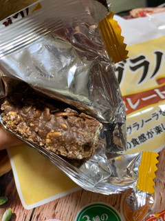 「コープ フルーツグラノーラチョコレート 袋13粒」のクチコミ画像 by いあんさん