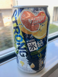 「KIRIN 氷結 ストロング グレープフルーツ 缶350ml」のクチコミ画像 by ビールが一番さん