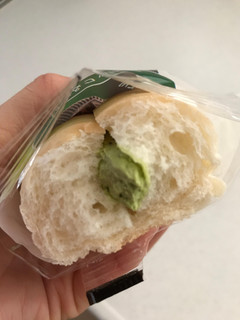 「神戸屋 抹茶＆クッキーフランス 袋1個」のクチコミ画像 by こっぱるママさん